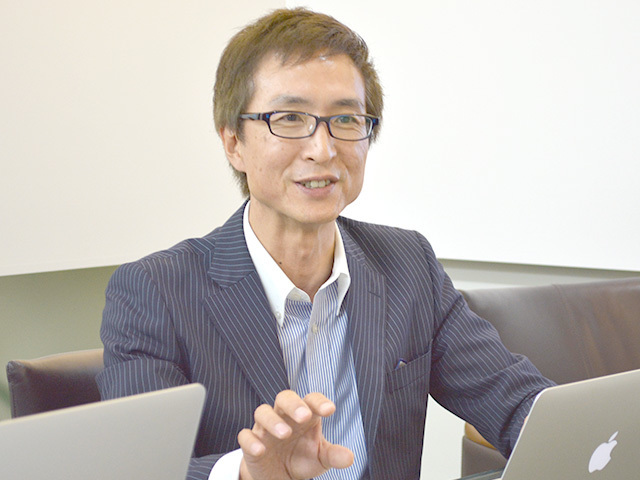 代表取締役・高井宗一郎氏

同社は大阪を拠点にするWeb制作会社。
上場企業を含む大手企業や中堅企業がクライアントでそのほとんどが直取引。企画段階からコーディング、更新に至るまで一貫して携わる

