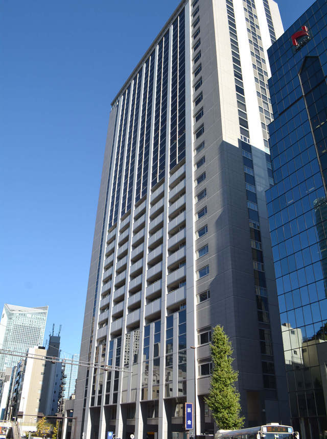 同社のオフィスはオランダヒルズ森タワーRoP。神谷町駅より徒歩3分とアクセスも良い。