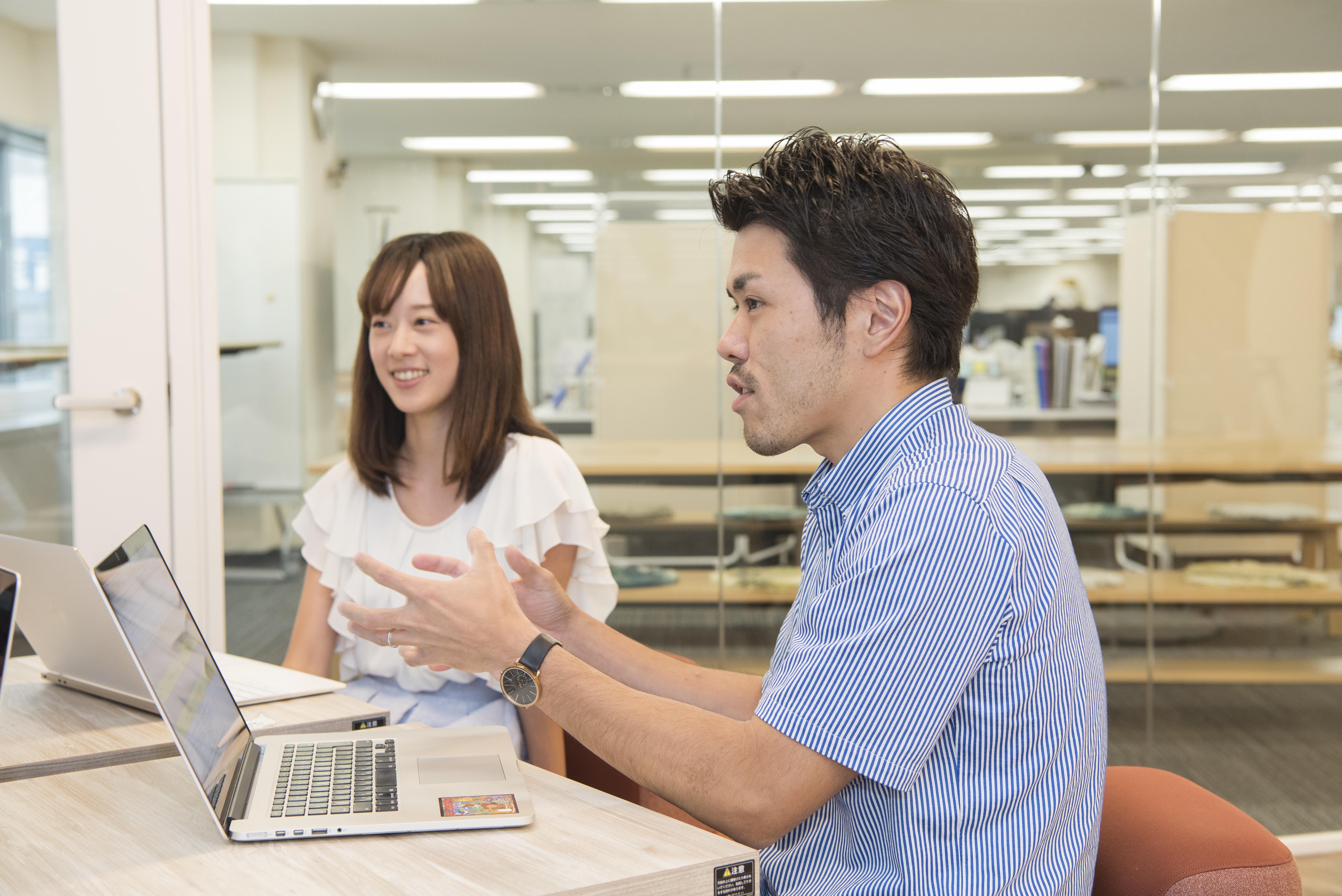 20代～30代前半の若いメンバーが中心の和気藹々とした職場です。