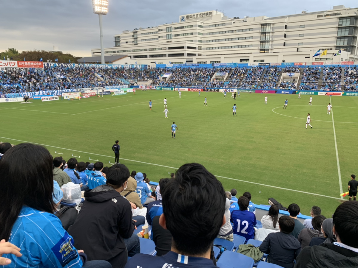 社内イベントも行う同社。メンバーでスポンサーの横浜FC様のサッカー観戦することも！