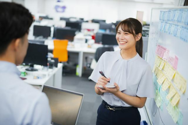 【グロース上場】【年間休日125日／有給も取りやすい】大手企業からメガベンチャーなど、Webコンサル支援を担当