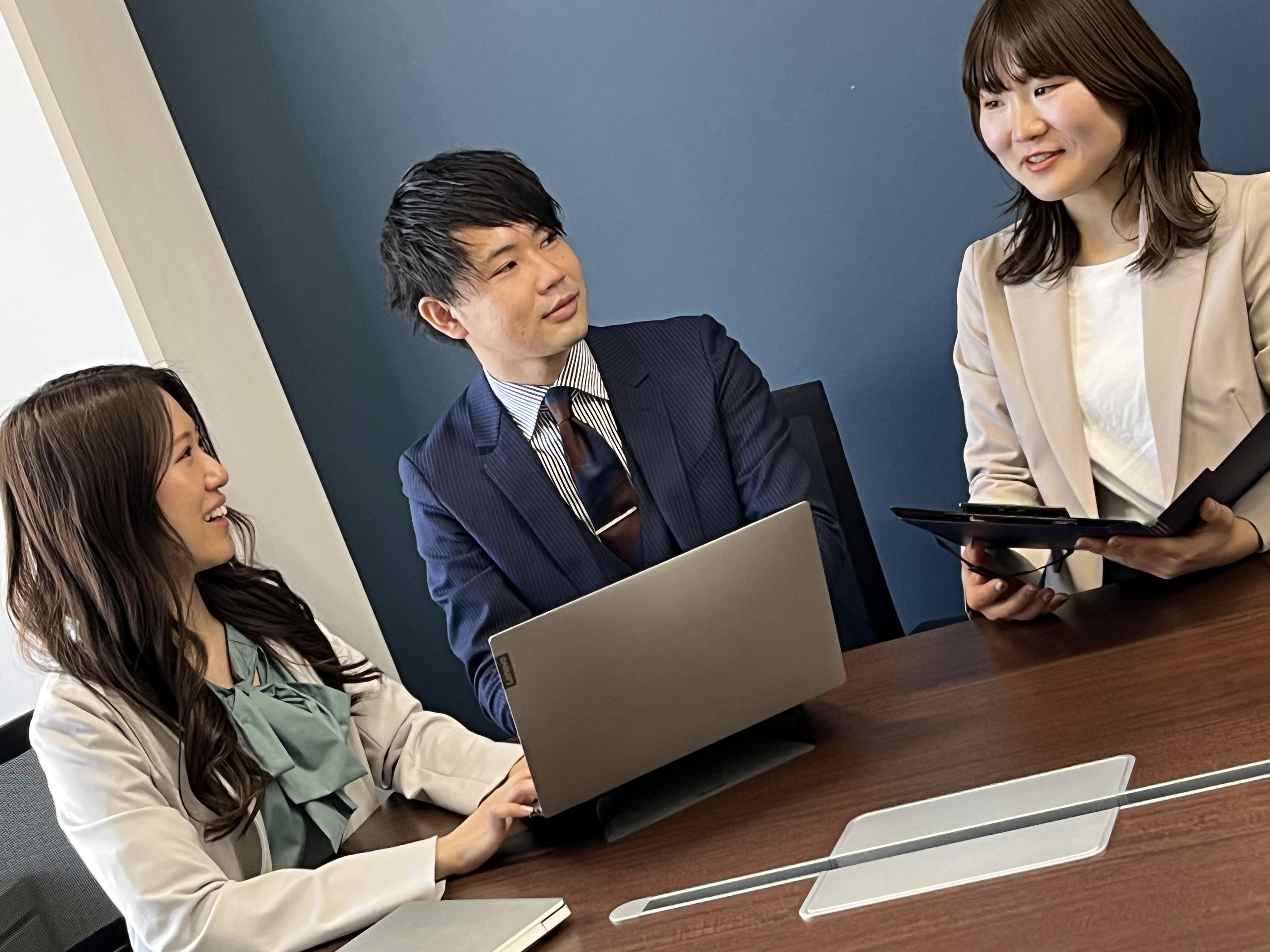 事業内容：人材派遣・人材紹介業