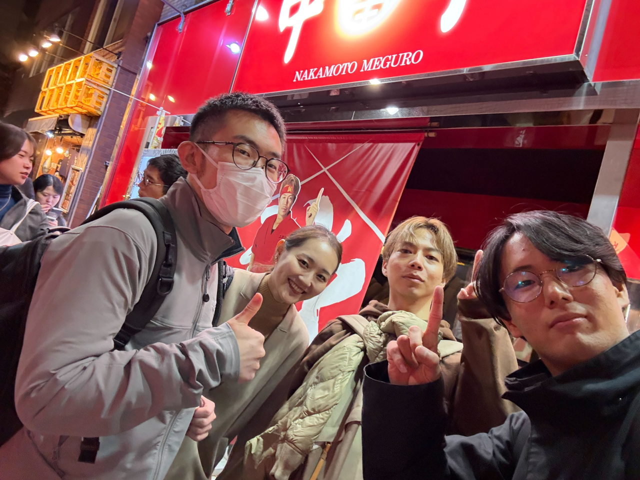 仕事後のサクっとラーメン
中本好きの案内で